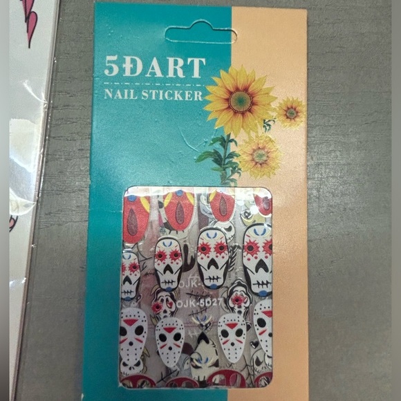 TailaiMei 12 Sheets Day of the Dead Face Skeleton Tattoos and Nail Art - Picture 6 of 7